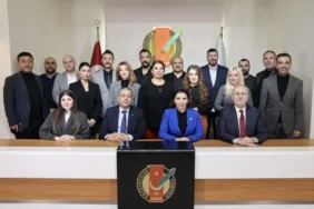 Şanlıurfa'da uyuşturucu ticareti yaptıkları iddiasıyla 12 zanlı tutuklandı 1 thumbnail