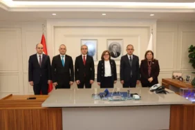 GAZİANTEP BÜYÜKŞEHİR’DEN ÜNİVERSİTE ÖĞRENCİLERİNE MESLEKİ DENEYİM FIRSATI 8 İŞGÜCÜ UYUM PROGRAMI GAZİANTEP’TE TANITILDI (2)