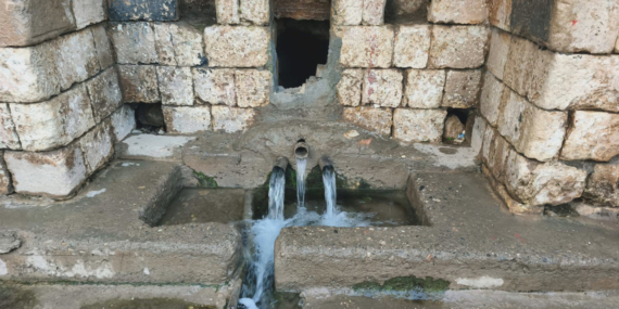 Araban'da yağışların ardından iki tarihi çeşmede su yeniden aktı 15 Araban'da yağışların ardından iki tarihi çeşmede su yeniden aktı