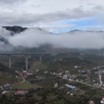 Atatürk Viyadüğü'nde sis etkili oldu