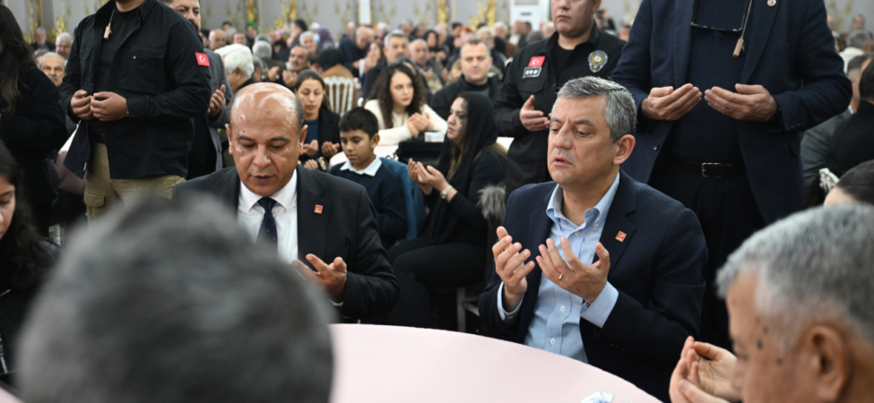 CHP Genel Başkanı Özgür Özel, Gaziantep'in İslahiye ilçesinde konuştu: 6 CHP Genel Başkanı Özgür Özel, Gaziantep'in İslahiye ilçesinde konuştu: