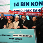 Cumhurbaşkanı Yardımcısı Yılmaz, Gaziantep'te konut kura çekilişi töreninde konuştu: