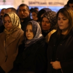 Gaziantep'te 6 Şubat 2023'teki depremlerde hayatını kaybedenler anıldı 9 Gaziantep'te 6 Şubat 2023'teki depremlerde hayatını kaybedenler anıldı