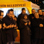 Gaziantep'te 6 Şubat 2023'teki depremlerde hayatını kaybedenler anıldı 6 Gaziantep'te 6 Şubat 2023'teki depremlerde hayatını kaybedenler anıldı