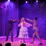 Gaziantep'te "Alice Müzikali" sanatseverlerle buluştu 4 Gaziantep'te "Alice Müzikali" sanatseverlerle buluştu