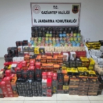 Gaziantep'te kaçakçılık operasyonunda 2 şüpheli gözaltına alındı 4 Gaziantep'te kaçakçılık operasyonunda 2 şüpheli gözaltına alındı