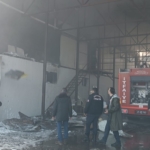 Gaziantep'teki biber fabrikasında çıkan yangın söndürüldü 5 Gaziantep'teki biber fabrikasında çıkan yangın söndürüldü