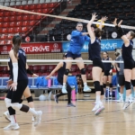 Merinos Voleybol'da hedef play-off potasına yeniden girmek