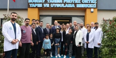 BAKAN IŞIKHAN, BUĞDAY TANESİ PROTEZ ORTEZ YAPIM VE UYGULAMA MERKEZİ’Nİ ZİYARETTE BULUNDU (3)