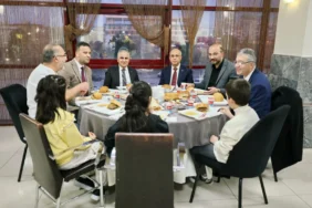 GAÜN’DE ÇOCUKLAR İÇİN İFTAR PROGRAMI DÜZENLENDİ - (3)