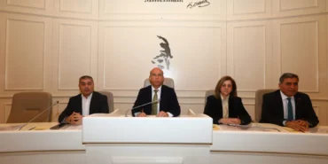 GAZİANTEP BÜYÜKŞEHİR SEBZE HALİ İÇİN İSTİŞARE TOPLANTISI YAPILDI (1)