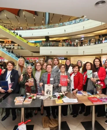 GAZİANTEP BÜYÜKŞEHİR’DE 8 MART BULUŞMASI (5)