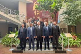 NİZİP EĞİTİM FAKÜLTESİ’NE AKREDİTASYON ZİYARETİ