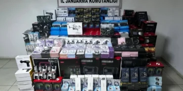 AA-20260418-41143800-41143799-GAZIANTEPTE_KACAKCILIK_OPERASYONUNDA_BIR_SUPHELI_GOZALTINA_ALINDI