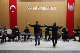 Mardin'in çok dilli müzik kültürü Sanat Akademisi ile yaşatılıyor