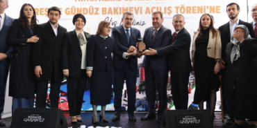 Milli Eğitim Bakanı Tekin, Gaziantep'te kreş ve gündüz bakımevinin açılışını yaptı: