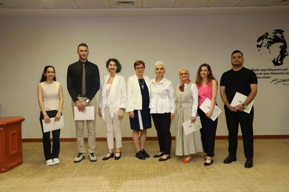SANKO ÜNİVERSİTESİ’NDE “GEÇMİŞTEN GÜNÜMÜZE HEMŞİRELİKTE DEĞERLER SEMPOZYUMU” DÜZENLENDİ 4 90586