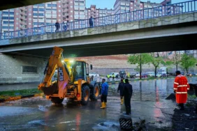 GAZİANTEP SON YILLARIN EN ŞİDDETLİ VE YOĞUN DOĞAL AFETLERİNDEN BİRİNİ YAŞADI (3)