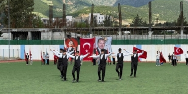Gaziantep'in ilçelerinde 19 Mayıs Atatürk'ü Anma, Gençlik ve Spor Bayramı kutlandı