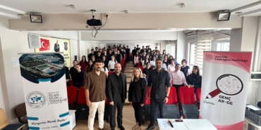 GİBTÜ'de bilim söyleşileri düzenlendi