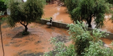 İslahiye'de sağanak nedeniyle taşan derelerde çalışma başlatıldı