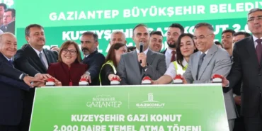 BAKAN KACIR GAZİ KONUT TARAFINDAN YAPILAN 2 BİN KONUTU’NUN TEMELİNİ ATTI (2)