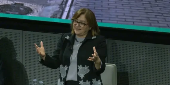 BAŞKAN ŞAHİN EBRD YEŞİL ŞEHİRLER KONFERANSINA KATILDI 10 BAŞKAN ŞAHİN EBRD YEŞİL ŞEHİRLER KONFERANSINA KATILDI (2)