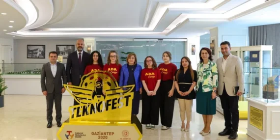 BAŞKAN ŞAHİN, GAZİ ŞEHRİN BAŞARILI ÖĞRENCİLERİNİ AĞIRLADI 11 BAŞKAN ŞAHİN, GAZİ ŞEHRİN BAŞARILI ÖĞRENCİLERİNİ AĞIRLADI (1)