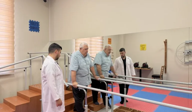 BİR GÜN YOLDA KAYBOLDU, ONU BULANLAR HAYATINI DEĞİŞTİRDİ (1)