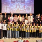 BÜYÜKŞEHİR’DEN “2024-2025 SEZONU OKUL SPORLARI ENLERİ” PROGRAMI (7)