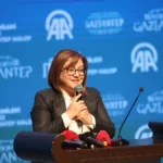 GAZİANTEP BÜYÜKŞEHİR EV SAHİPLİĞİNDE TÜRKİYE-SURİYE TİCARİ İLİŞKİLERİ, KENT EKONOMİLERİ ZİRVESİ’NDE ELE ALINDI 47 GAZİANTEP BÜYÜKŞEHİR EV SAHİPLİĞİNDE TÜRKİYE-SURİYE TİCARİ İLİŞKİLERİ, KENT EKONOMİLERİ ZİRVESİ’NDE ELE ALINDI (4)