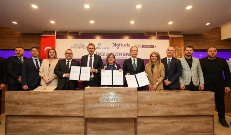 GAZİANTEP BÜYÜKŞEHİR’DEN TOPLU TAŞIMADA TÜRKİYE’DE BİR İLK! (7)