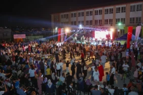 GAZİANTEP BÜYÜKŞEHİR’İN “MAHALLEMDE KONSER VAR” ETKİNLİĞİ YAZ COŞKUSUYLA YENİDEN BAŞLIYOR (2)