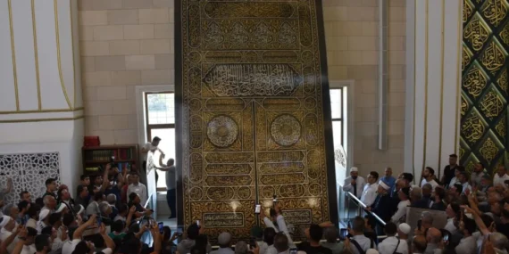 KABE ÖRTÜSÜ (2)