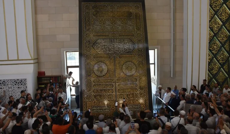 KABE ÖRTÜSÜ (2)