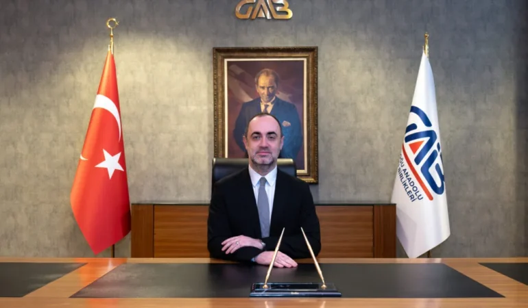 METE AKCAN_jpg (3)