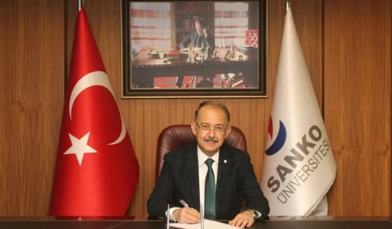 PROF_ DR_ GÜNER DAĞLI