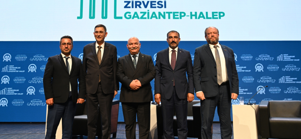 AA Kent Ekonomileri Zirvesi'nde "Yeni Dönemde Fırsatlar ve İmkanlar" konulu panel gerçekleştirildi