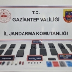 Gaziantep merkezli 13 ilde düzenlenen dolandırıcılık operasyonunda 19 zanlı tutuklandı