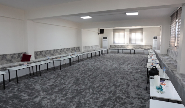 Gaziantep'te kırsal mahallede yapımı tamamlanan sosyal tesis hizmete açıldı