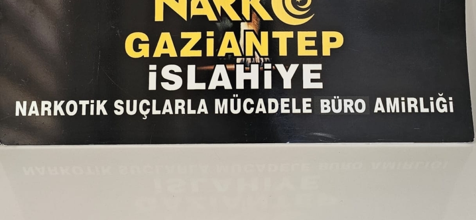 İslahiye'de uyuşturucu operasyonunda 2 şüpheli yakalandı 2 İslahiye'de uyuşturucu operasyonunda 2 şüpheli yakalandı