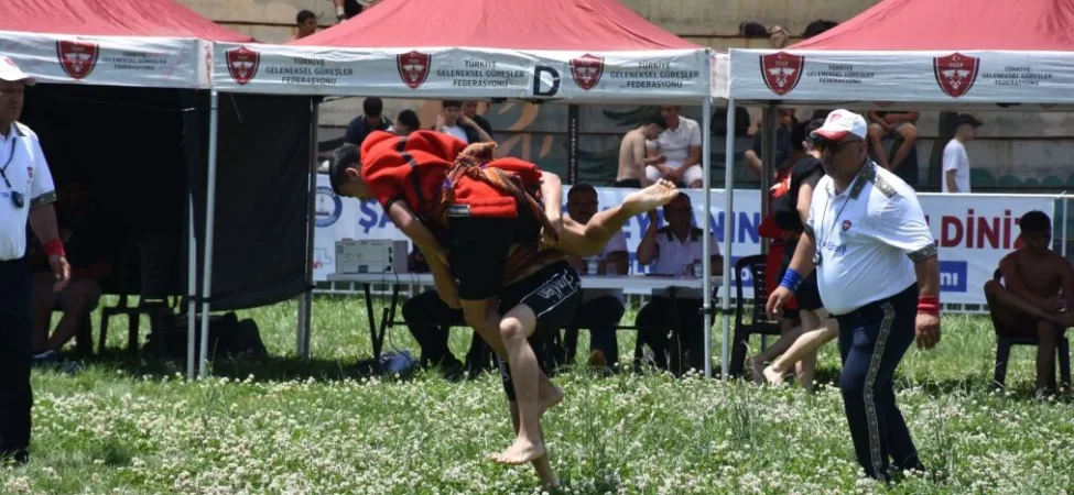 okullararası aba güreşi (2)
