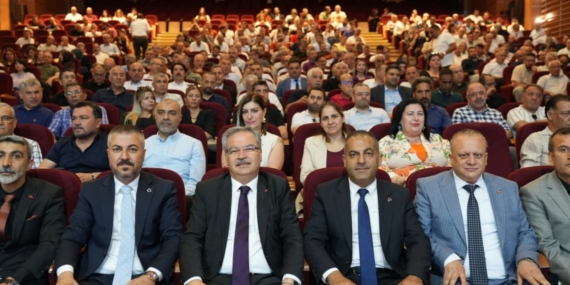 Şahinbey'de okul müdürleriyle yıl sonu değerlendirme toplantısı yapıldı