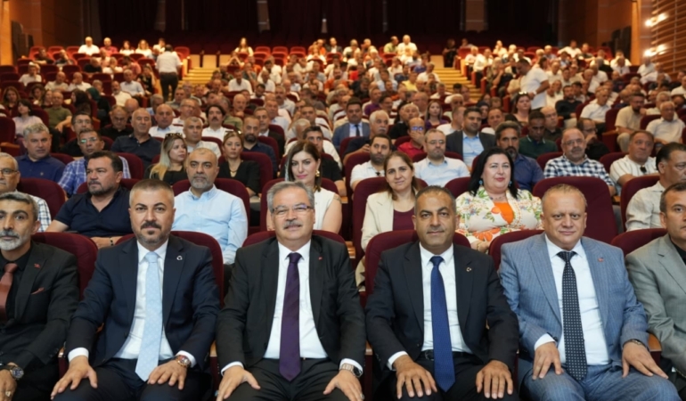 Şahinbey'de okul müdürleriyle yıl sonu değerlendirme toplantısı yapıldı
