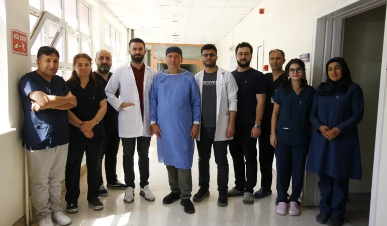 GAÜN Hastanesi’nde Karaciğer Tümörü Tedavisinde Bir İlk 29 5