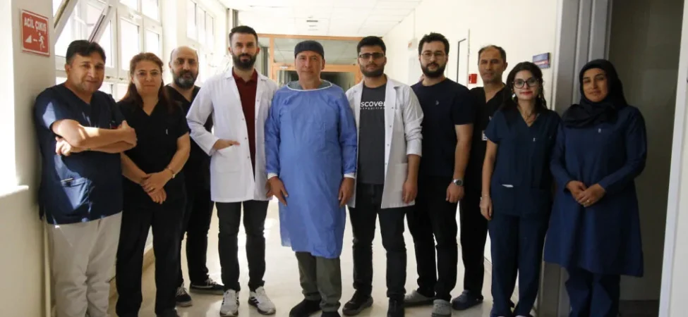 GAÜN Hastanesi’nde Karaciğer Tümörü Tedavisinde Bir İlk 5 5
