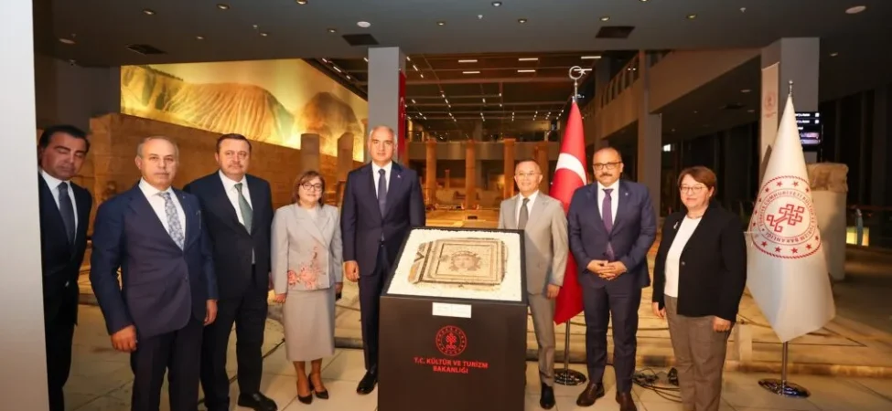 ÇİNGENE KIZI’NIN KAYIP PARÇASI 60 YIL SONRA GAZİ ŞEHİRDE 2 ÇİNGENE KIZI’NIN KAYIP PARÇASI 60 YIL SONRA GAZİ ŞEHİRDE (1)