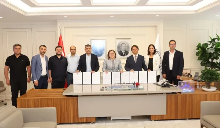 GAZİ KONUT’TAN TEKSTİL MÜHENDİSLERİNE KONUT PROTOKOLÜ (3)