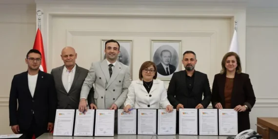 GAZİANTEP BÜYÜKŞEHİR BELEDİYESİ ÖNCÜLÜĞÜNDE GAZİ ŞEHİR, EXPOSPORT 2027 SPOR FUARI’NA HAZIRLANIYOR 11 GAZİANTEP BÜYÜKŞEHİR BELEDİYESİ ÖNCÜLÜĞÜNDE GAZİ ŞEHİR, EXPOSPORT 2027 SPOR FUARI’NA HAZIRLANIYOR (1)