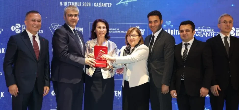 GAZİANTEP BÜYÜKŞEHİR EV SAHİPLİĞİNDE 5’İNCİ TÜRKİYE BİLİM VE TEKNOLOJİ MERKEZLERİ ZİRVESİ DÜZENLENDİ (6)